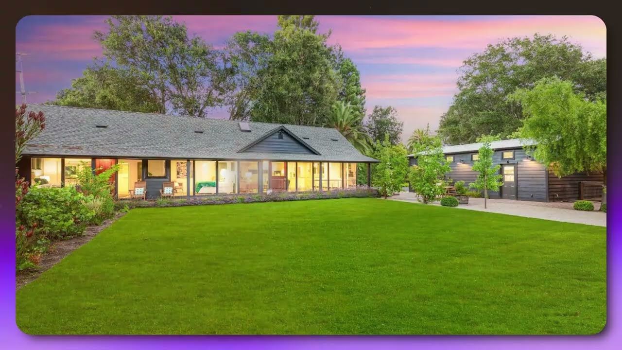 Single-story ranch-style home on a large lot in Menlo Park, CA
