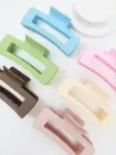 Open Matte Hair Claw