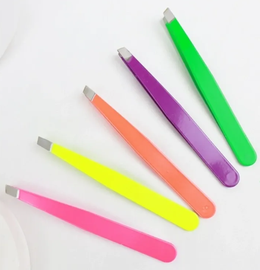 Tweezers