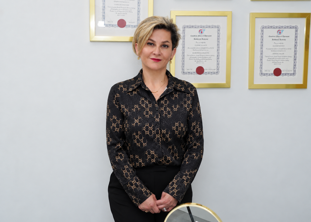 Negin Nikfar