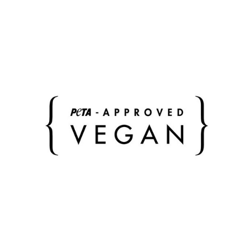 Texte « Végan approuvé par PETA » en noir, centré entre deux grandes accolades noires sur fond blanc.