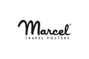 Logo pour Marcel Travel Posters présentant le mot « Marcel » en caractères cursifs noirs au-dessus de « TRAVEL POSTERS » en lettres majuscules.