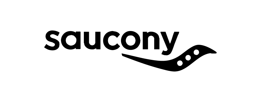 Le logo Saucony, avec le mot « saucony » en lettres minuscules noires au-dessus d'un graphique stylisé représentant une rivière à trois points noirs.