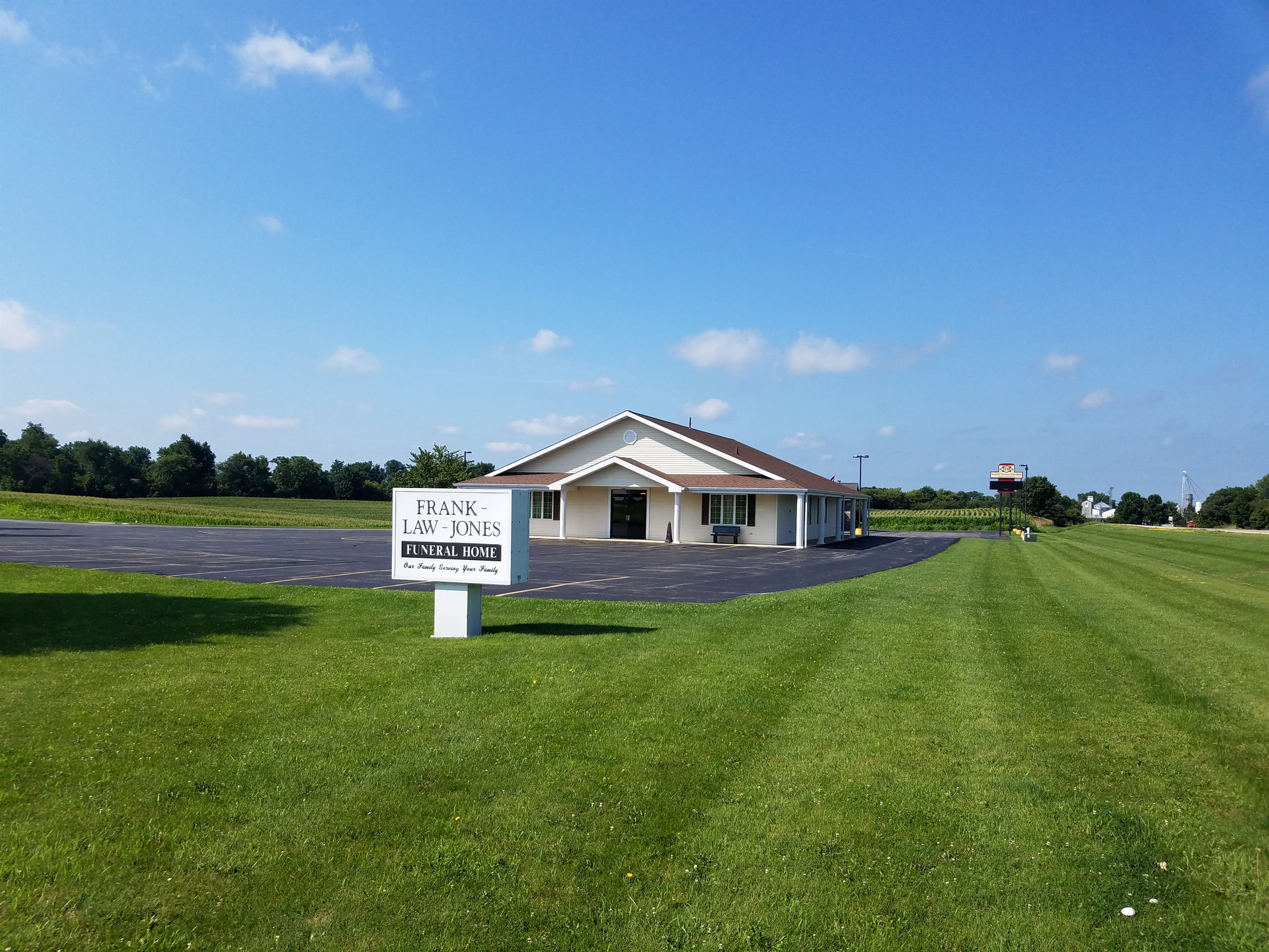Law Jones Cremation & Funeral Care location in Mt. Carroll, Illinois