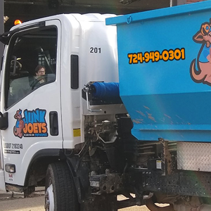 Junk Joeys Truck