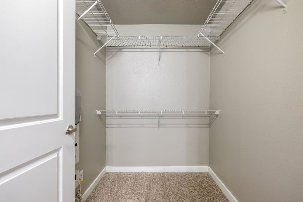 Walk In Closet at The Marquis of State Thomas