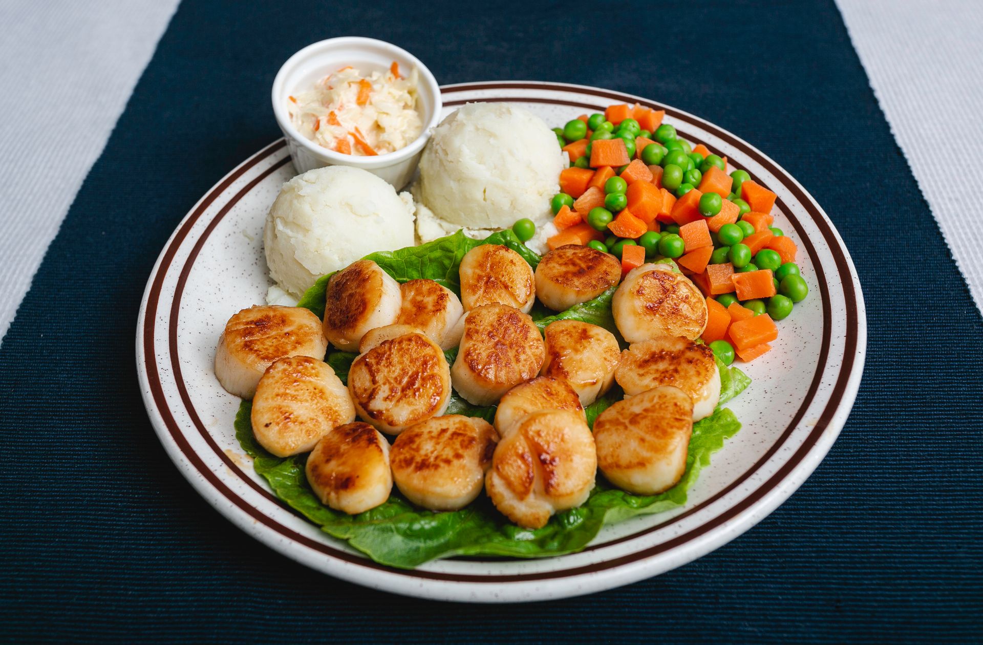 Seashore Restaurant & Blue Rock Lounge