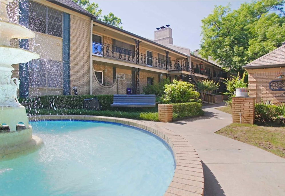 Photo of fountain