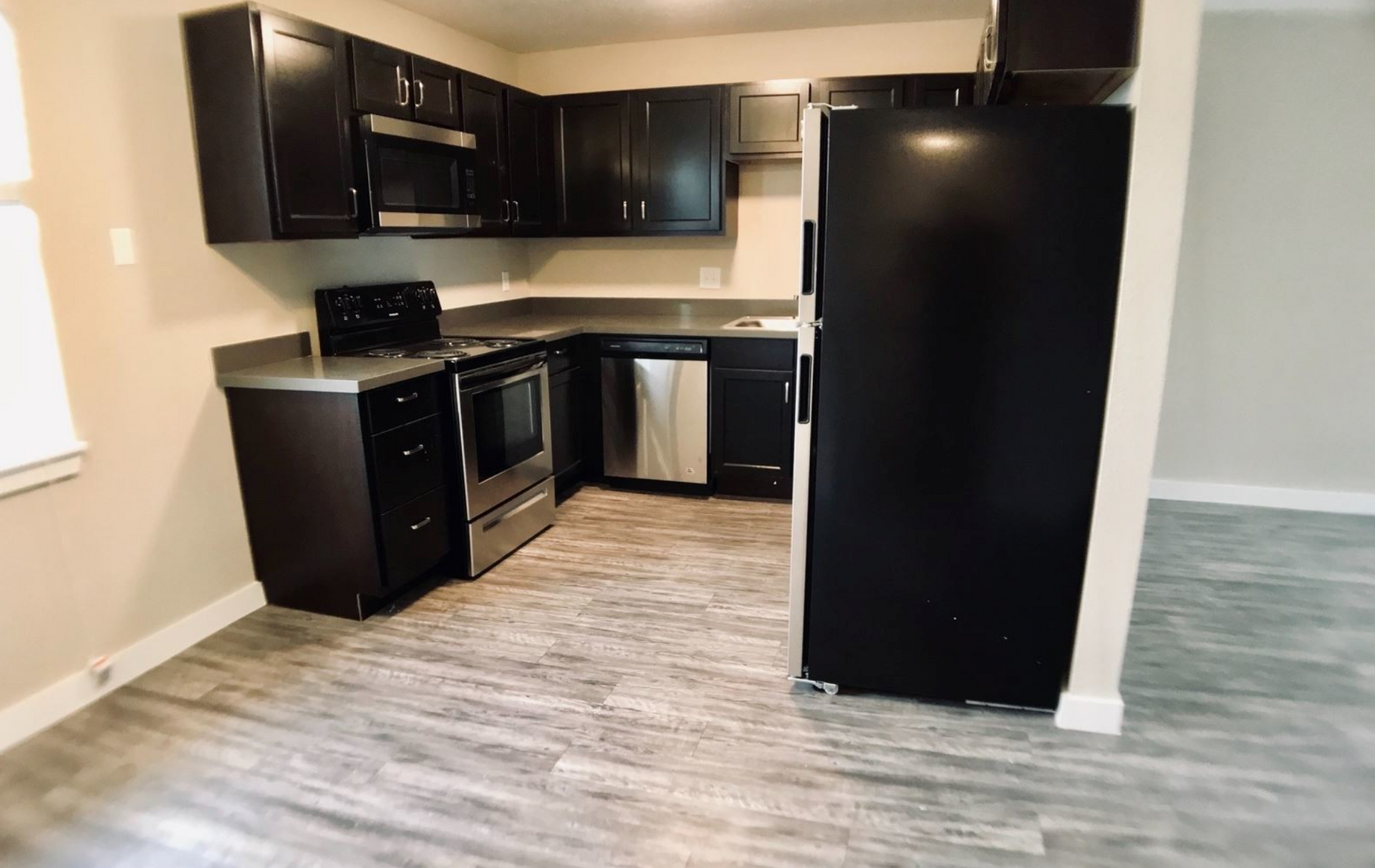 Kitchen photo 2