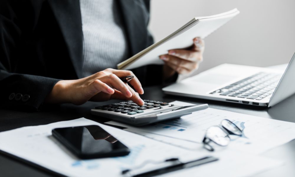 3 Questions To Ask an Outsourced Bookkeeper