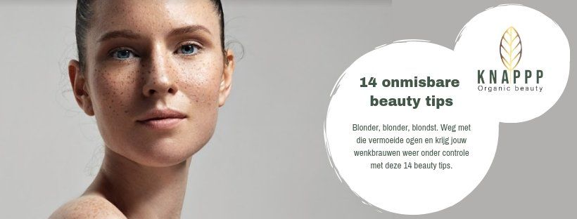 Een lachend model naast de tekst 'Knapp beauty tips' op een lichtgrijze promotiebanner.