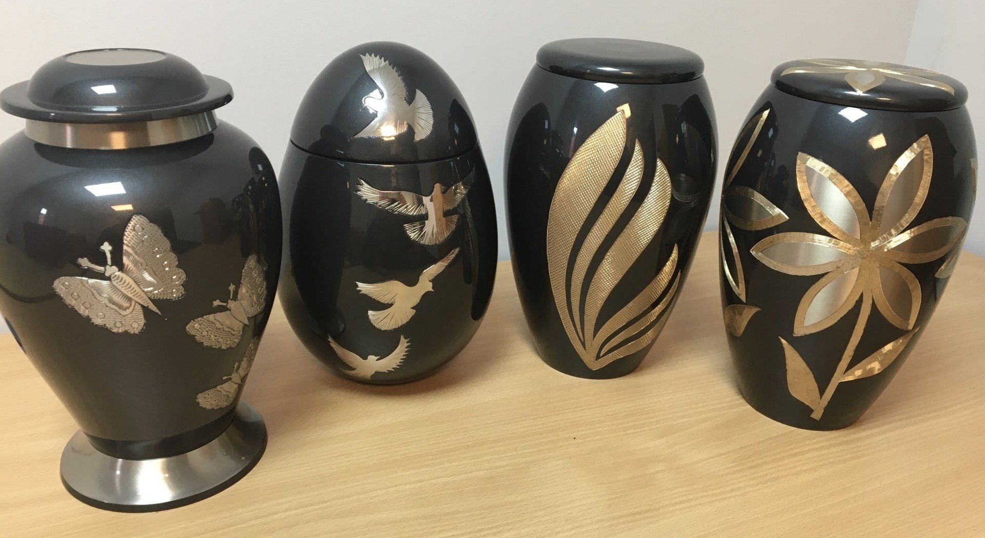 Cremation urns 