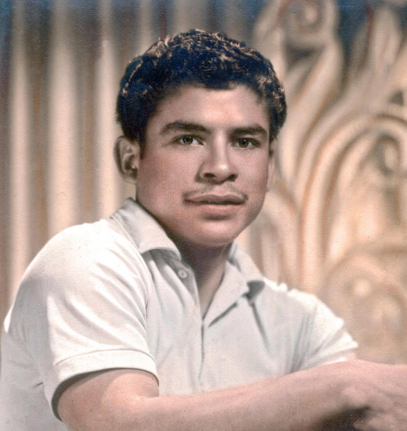 thumbnail size photo of Luis Gonzalez Tapia
