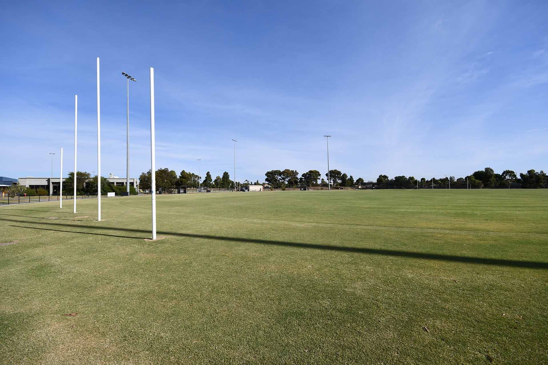 Hoppers Crossing Sports Club Football Oval