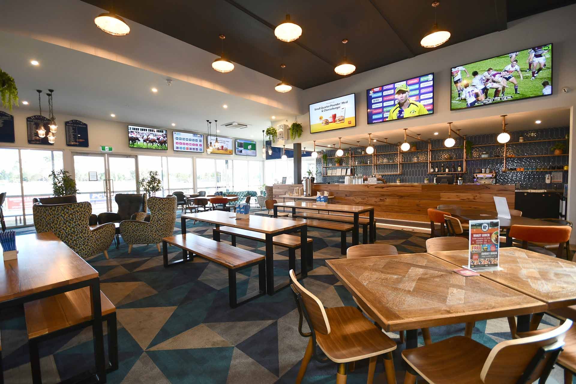 Hoppers Crossing Sports Club Bar