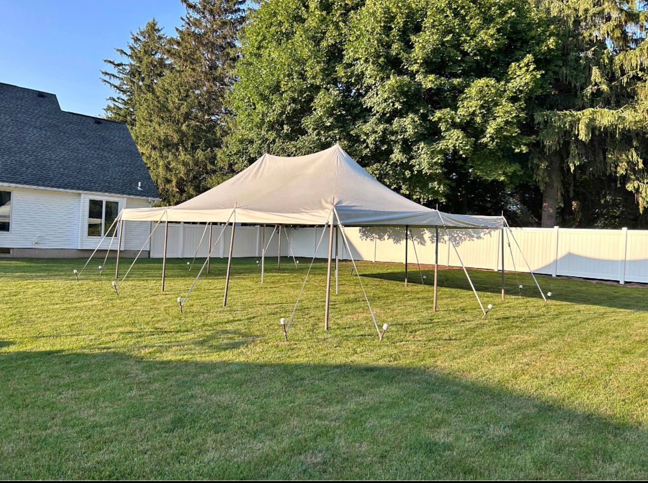 dj frankie entertainment bounce house provision