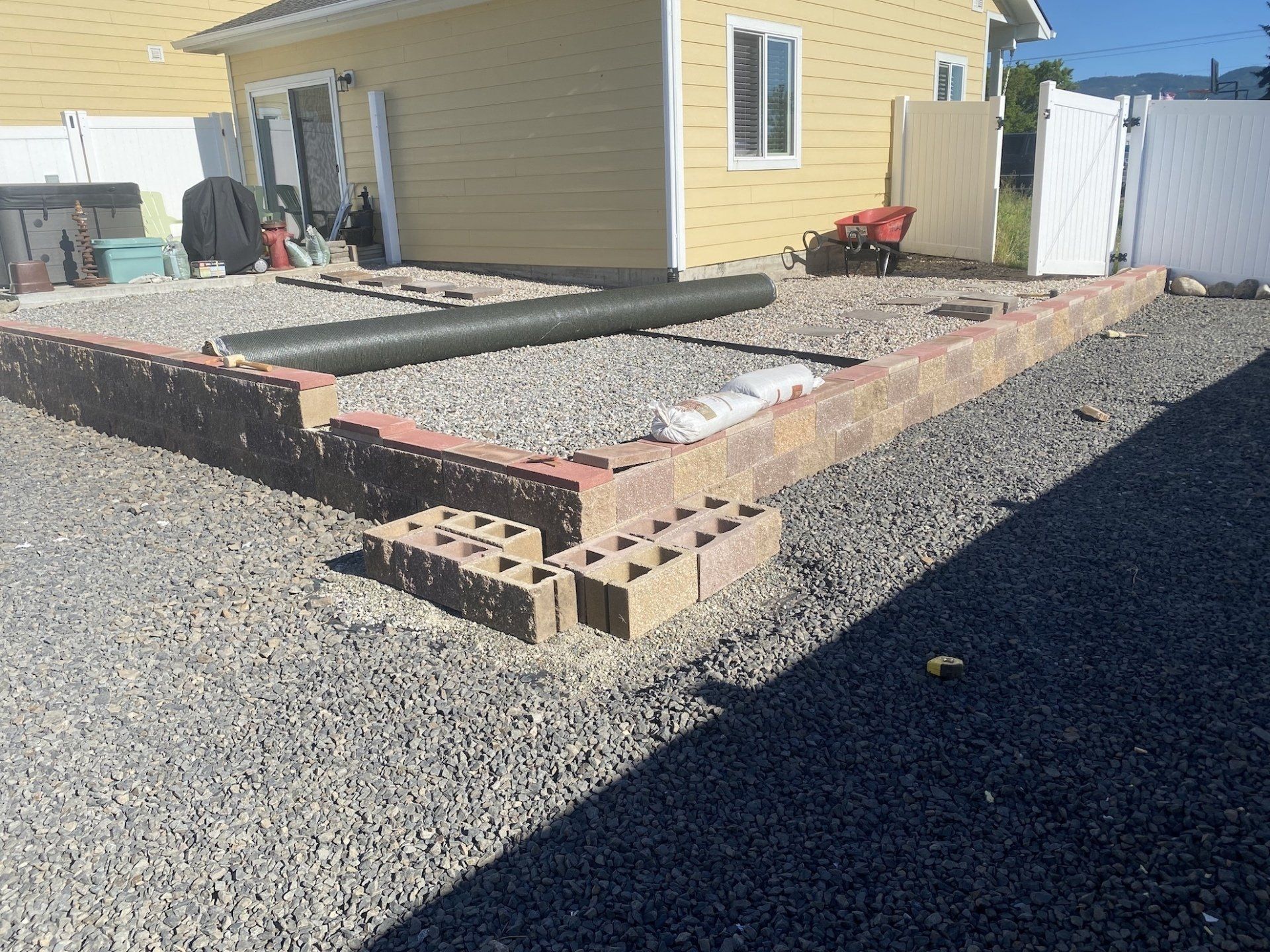 Retaining wall