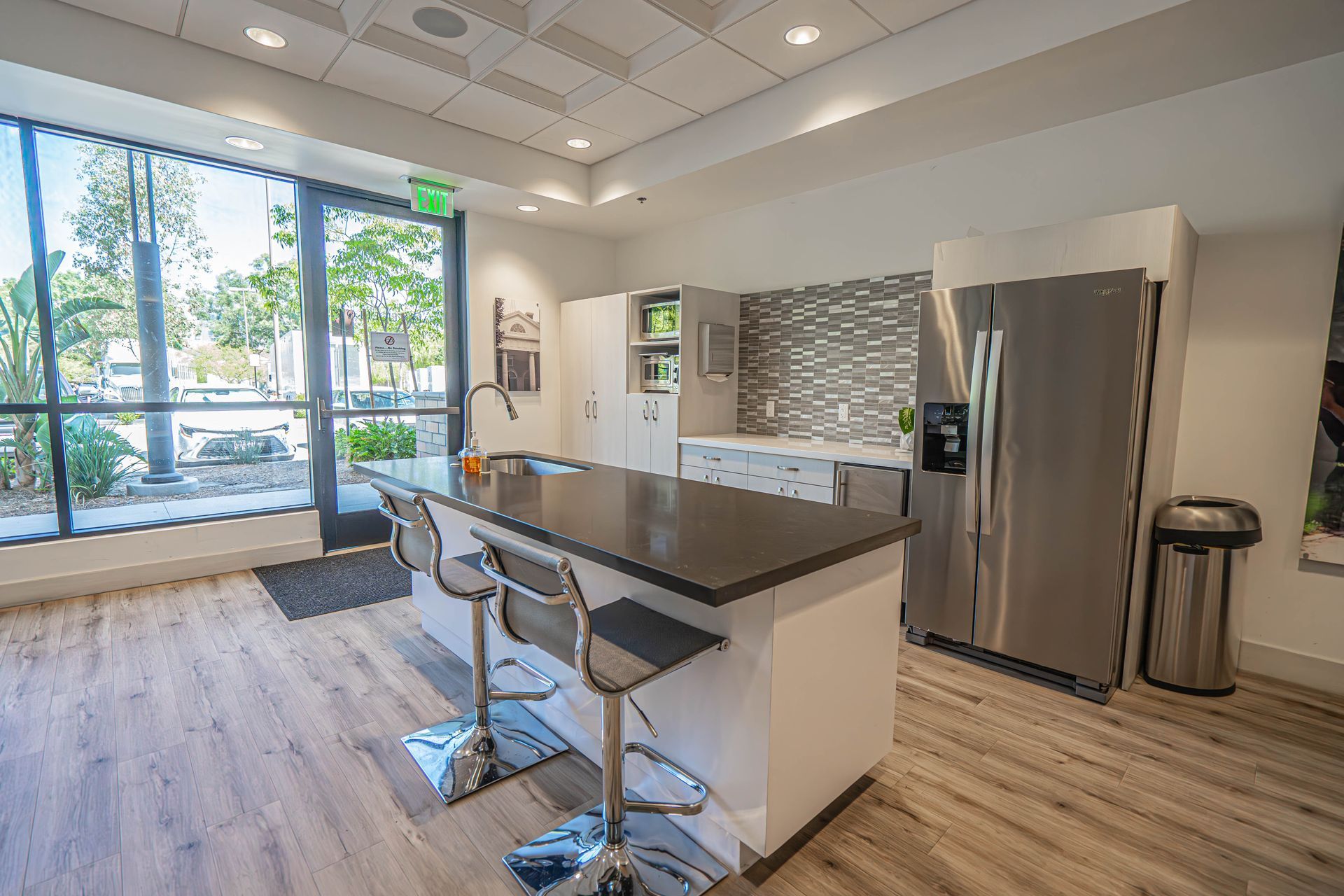 photo of the monticello apartements kitchen