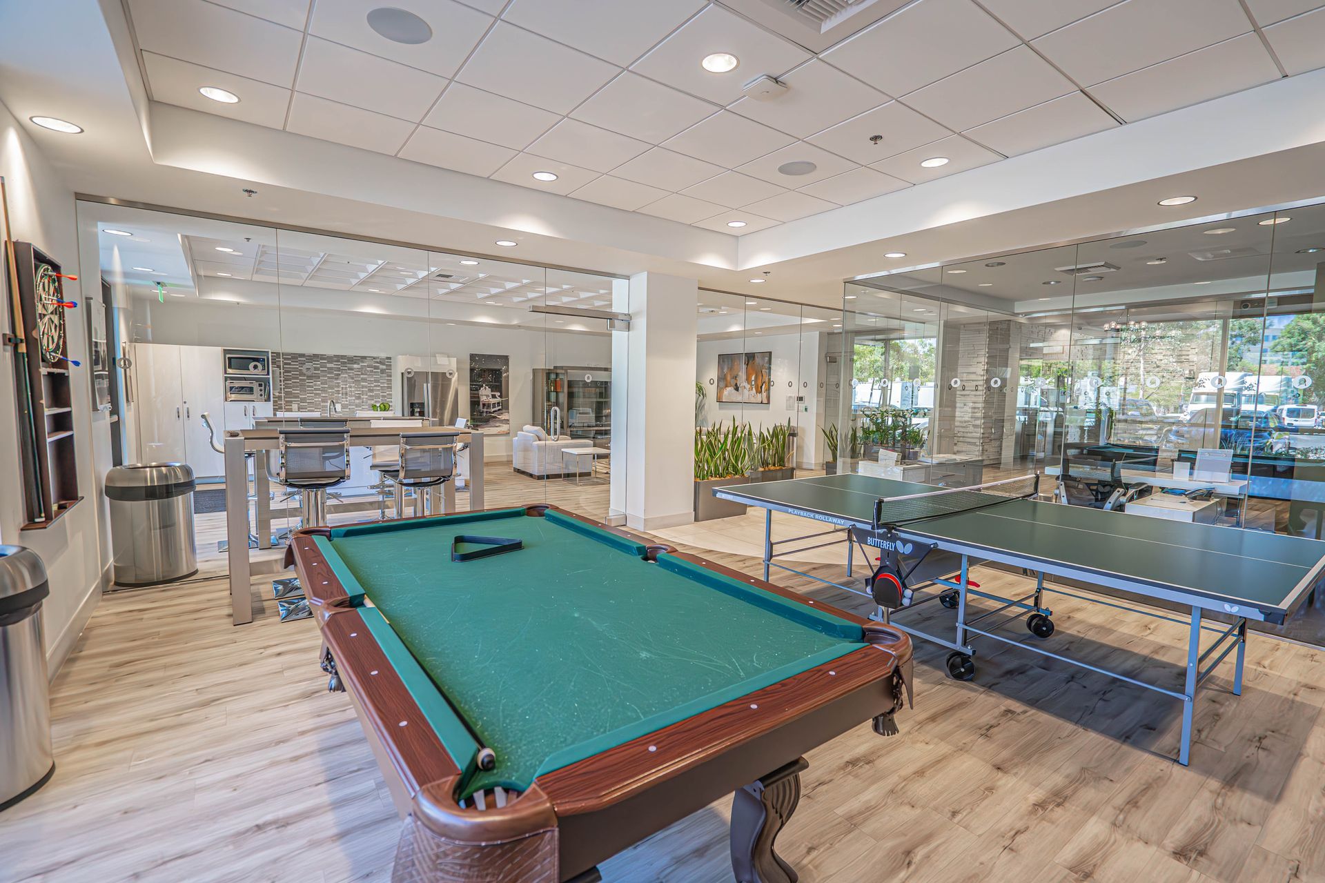 photo of the monticello apartements game room