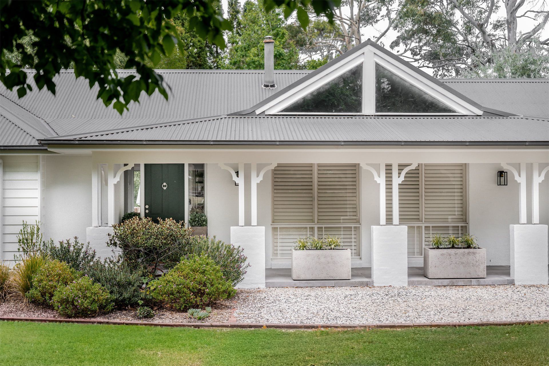 White House With a Front Porch, Gray Roof — Prime Built in Bowral, NSW