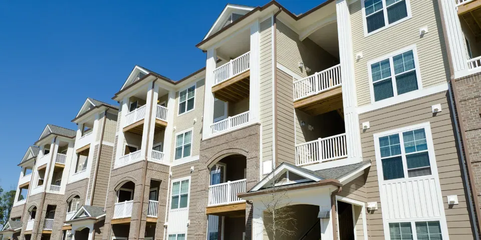 House Contract — Ames, IA — Howell Investment Finance