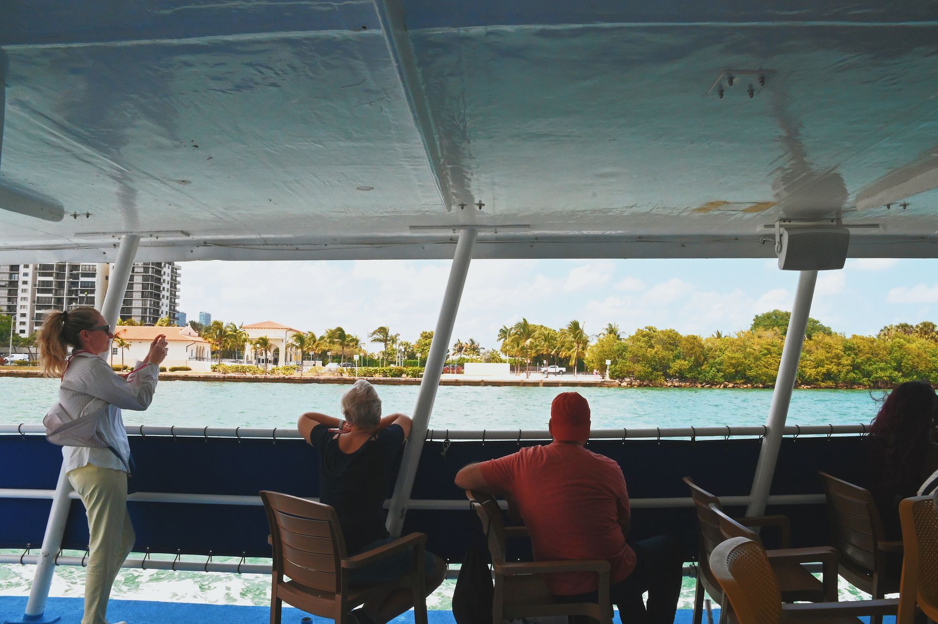 Celebrity Mansions Boat tour in Miami