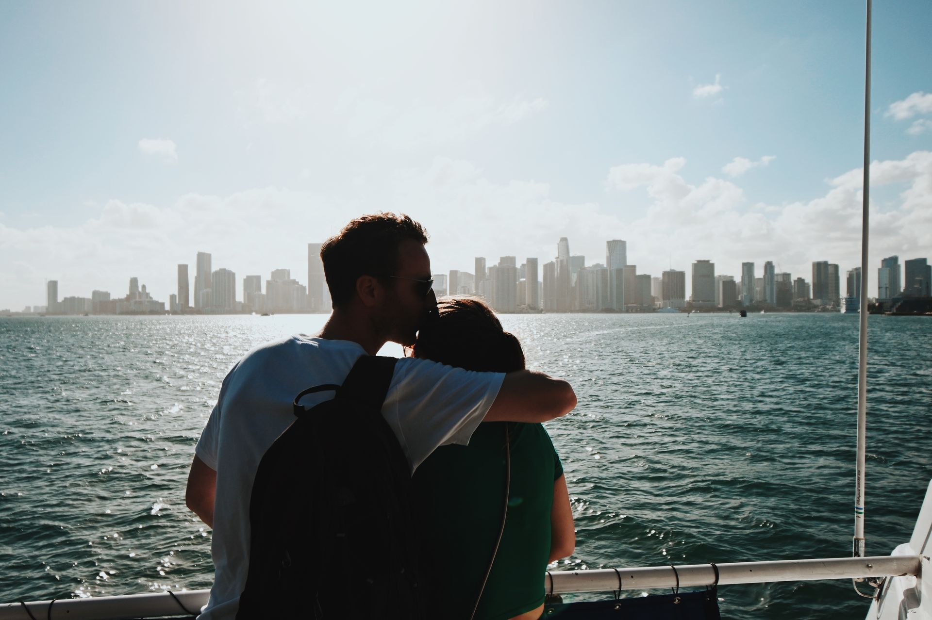 Couple enjoying the Skyline Miami Map route on the 90 minute Miami Bayside boat tours