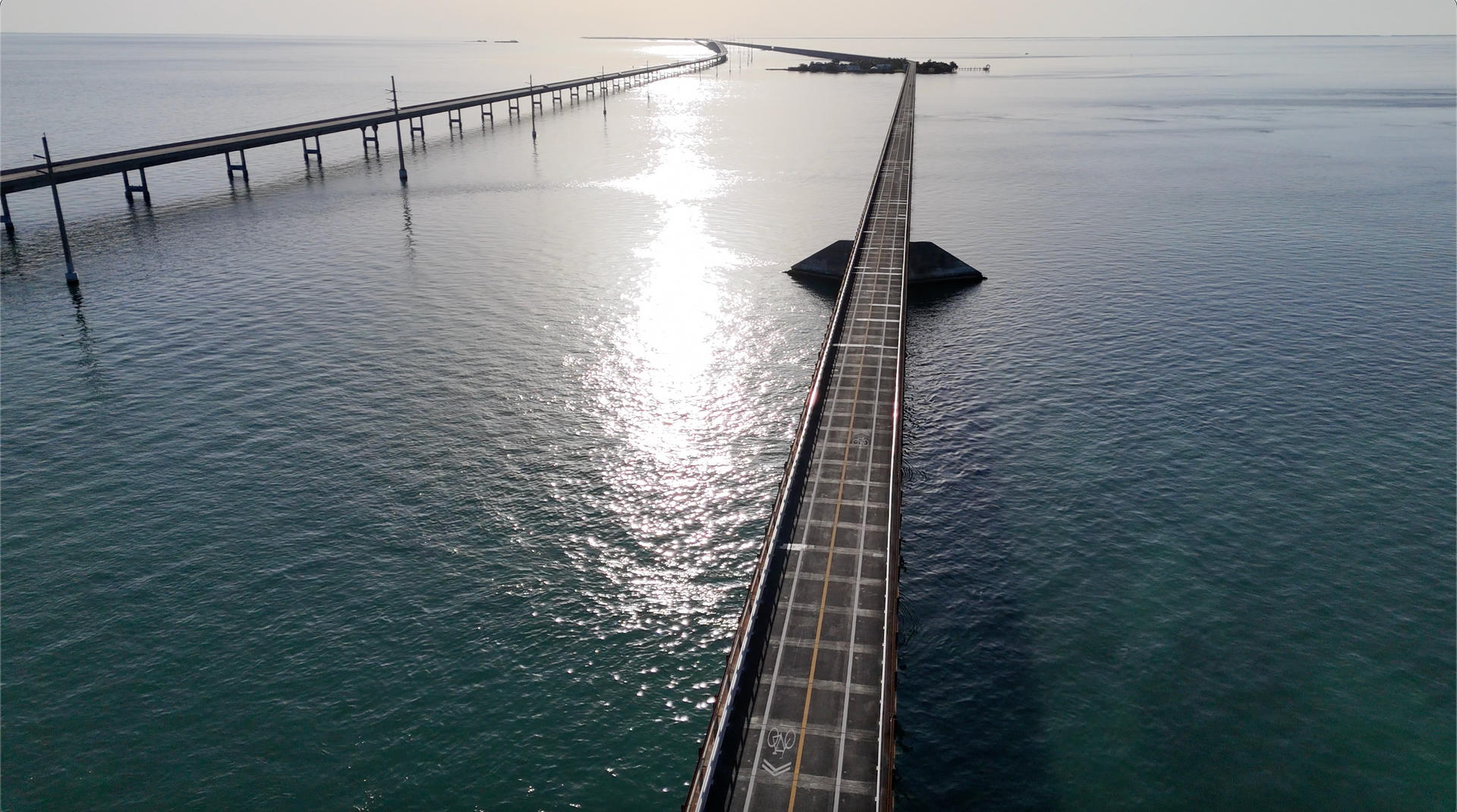 scenes of the 7 mile bridge in the Florida Keys
