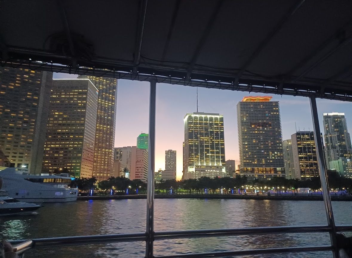 Miami Sightseeing Cruise