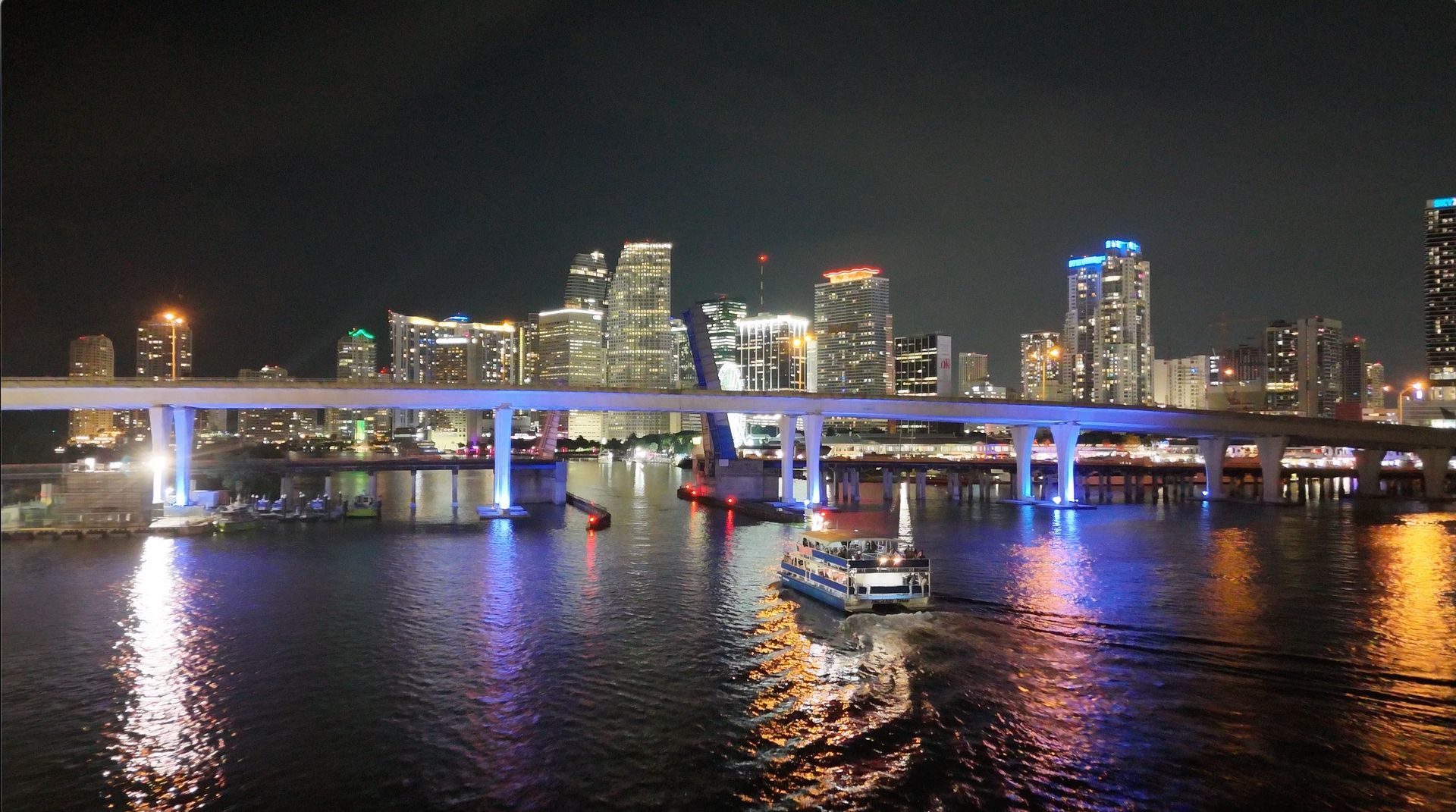 Miami Night Boat tour with Skyline Views