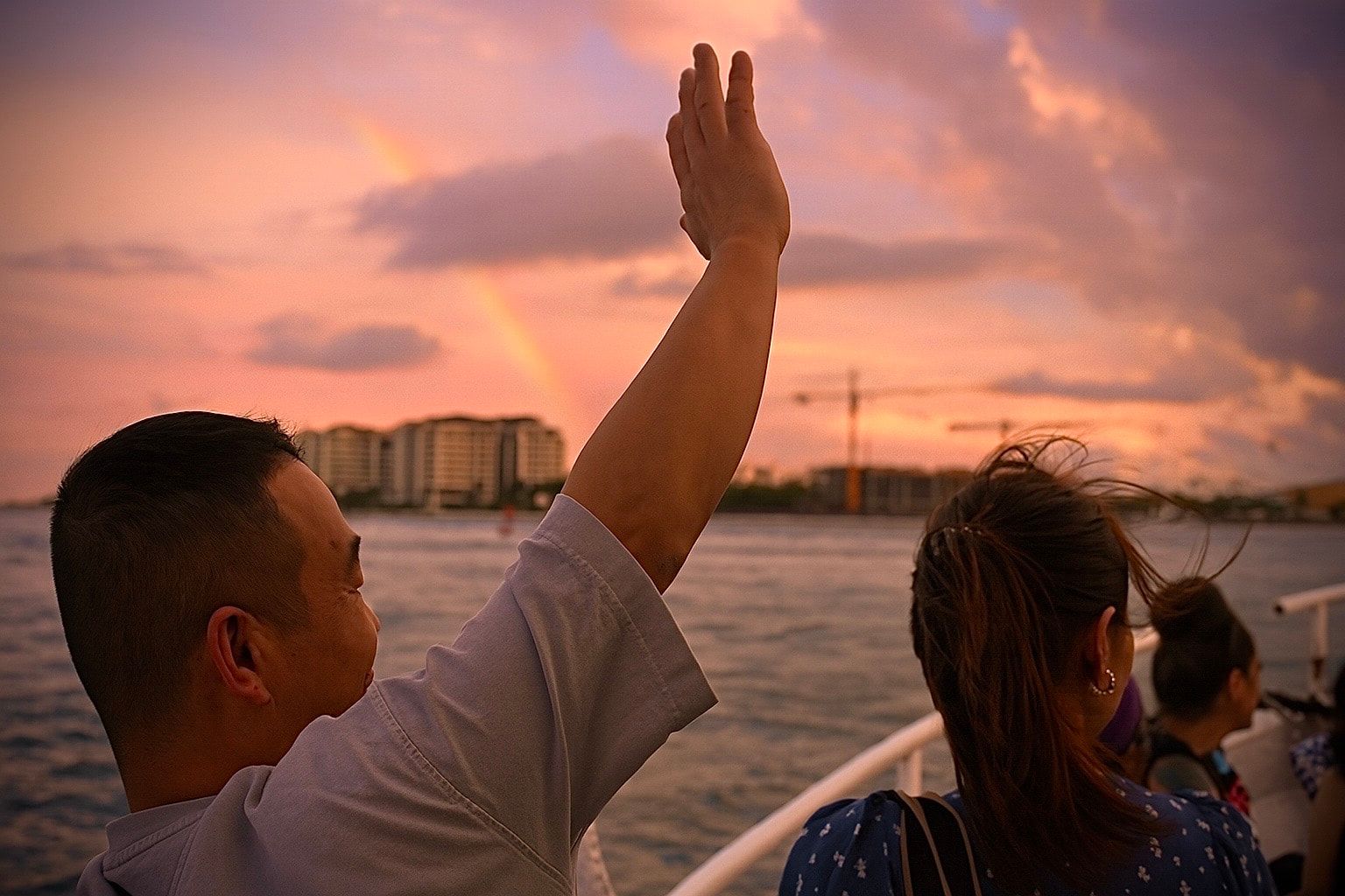 Celebrity Mansions Homes Sunset Cruise