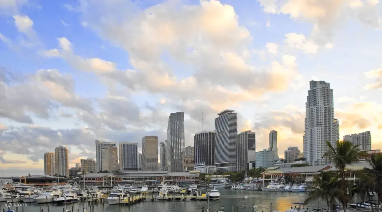 Bayside Marketplace