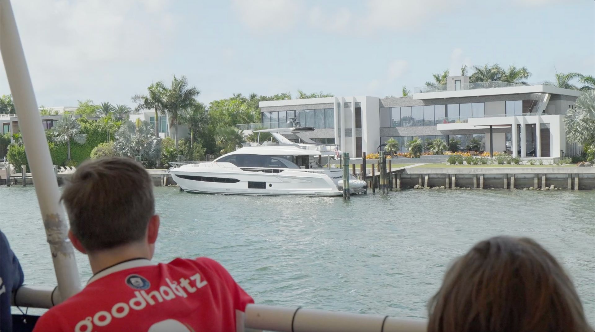 Family enjoying Star island Miami on our family friendly boat tour from Bayside