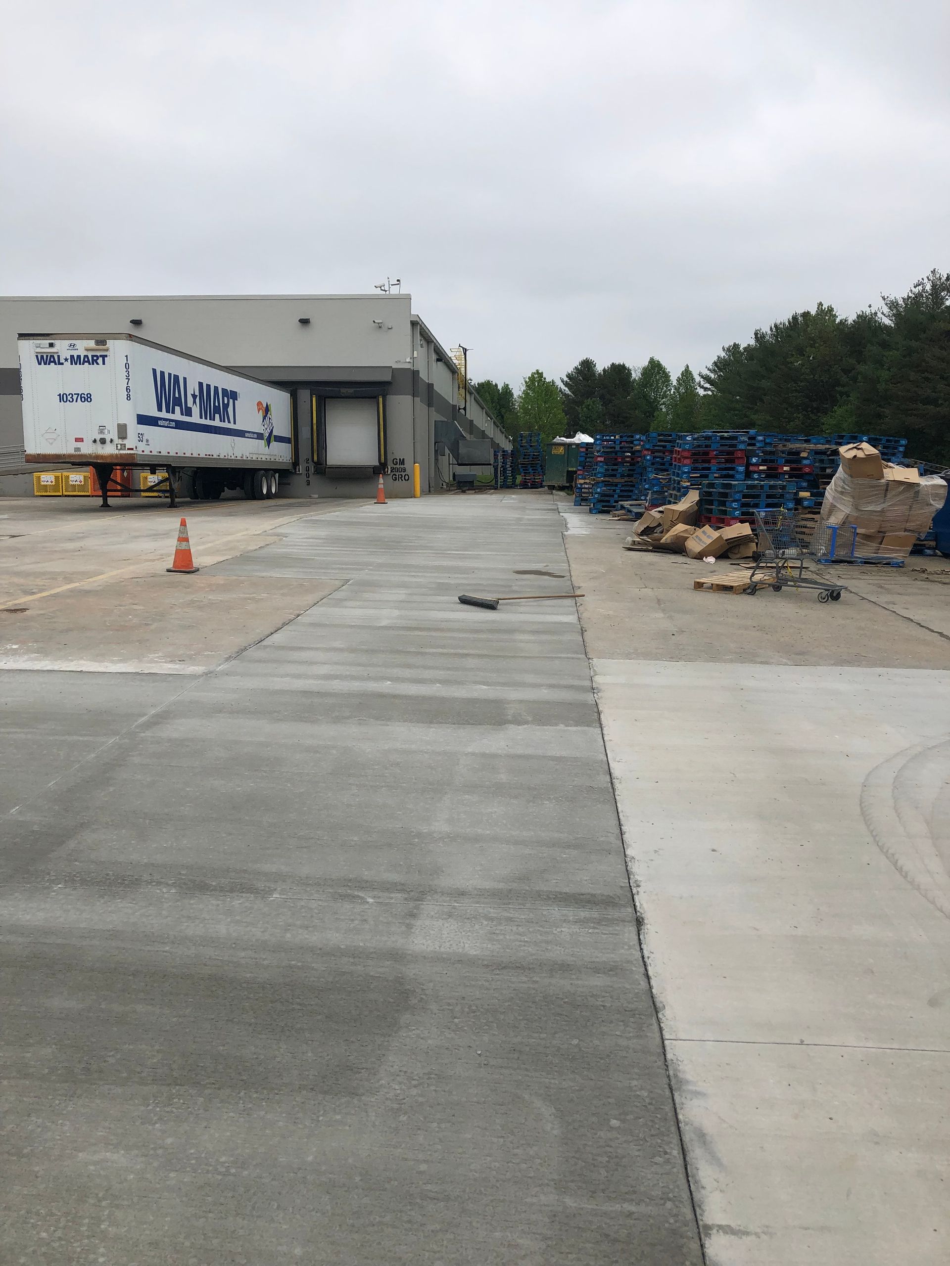 concrete patio contractors