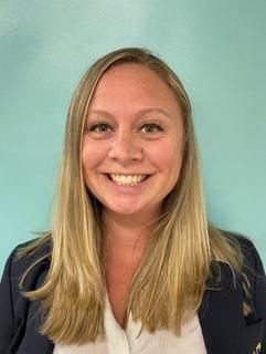 Connection Pointe Christian Academy Teacher - Lindsay Davis