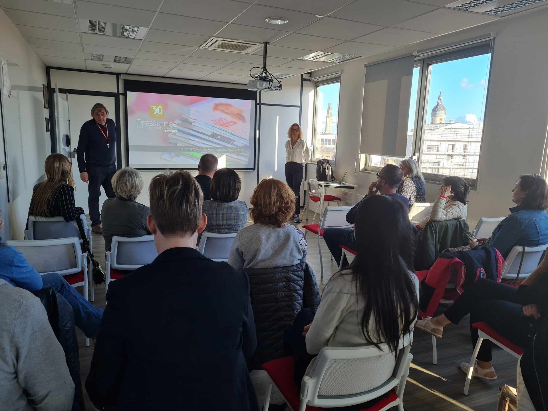 L'authenticité et l'actualité locale pour séduire les journalistes !