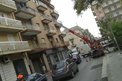 trasloco con supporto di autoscala