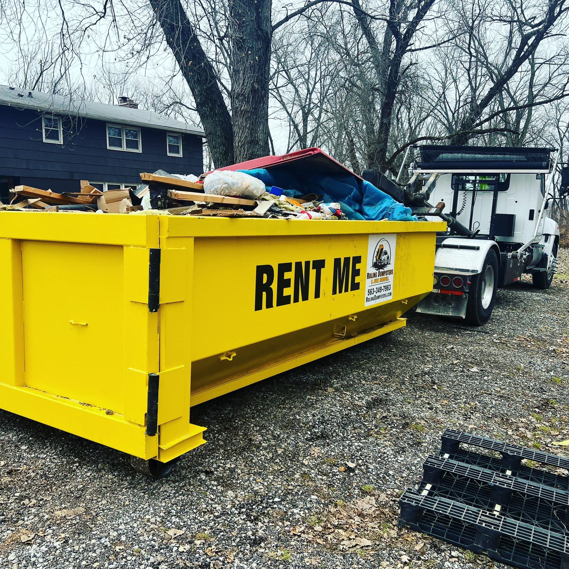 How to Choose the Right Dumpster Rental in Bettendorf IA