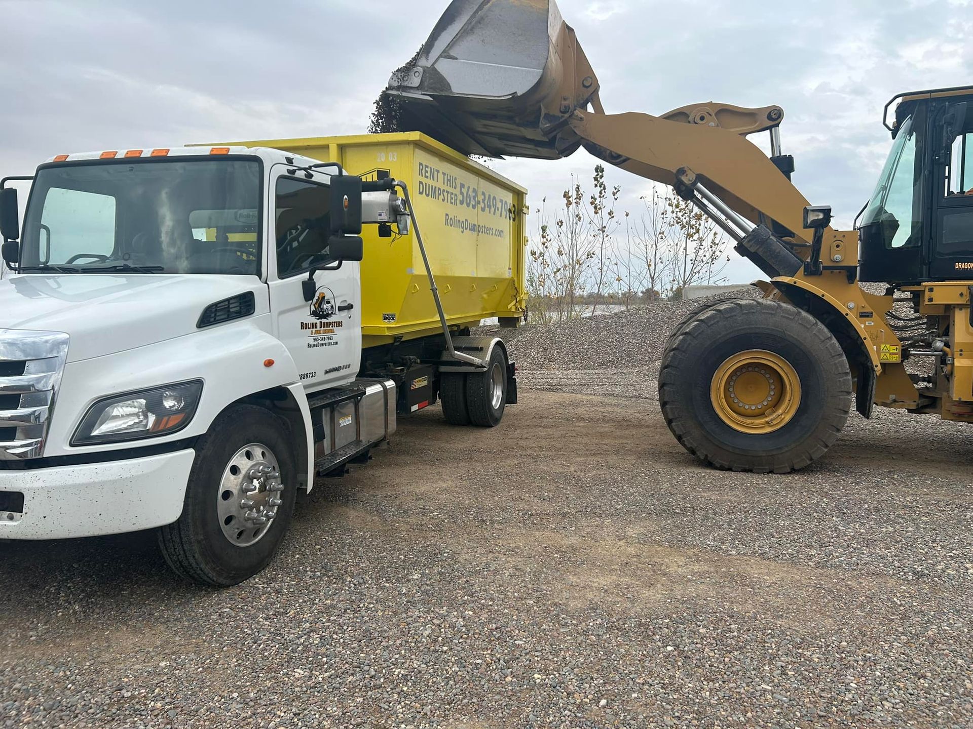 Why Davenport IA Homeowners and Contractors Count on Dumpster Rentals in December