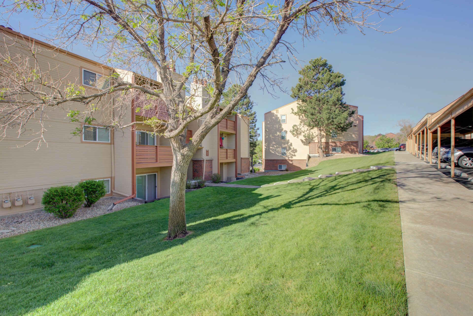 Riva Ridge Apartments _ Riva Ridge Apartments – UHUI