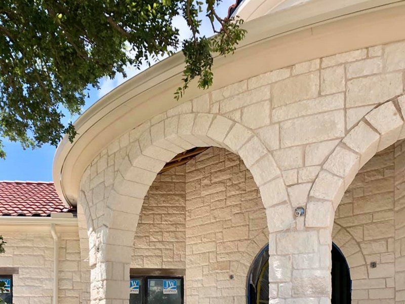 Gutter Cleaning Services in Fort Worth, TX Gutter Cleaning Services in Fort Worth, TX