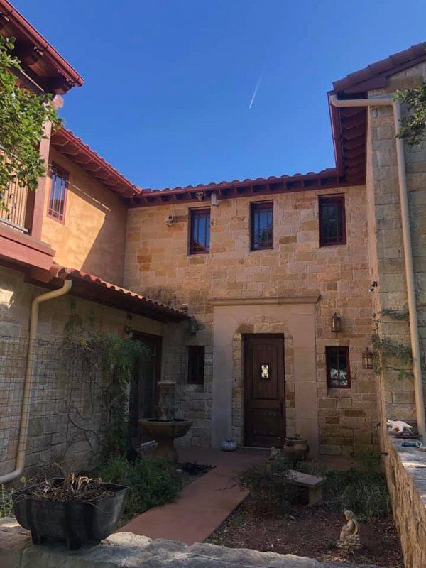 Gutter Services in Fort Worth, TX and Surrounding Areas Gutter Services in Fort Worth, TX and Surrounding Areas