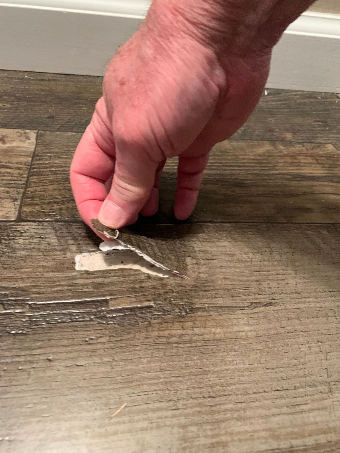 Vinyl Flooring Repair Services in Columbus, OH | Columbus Flooring Company