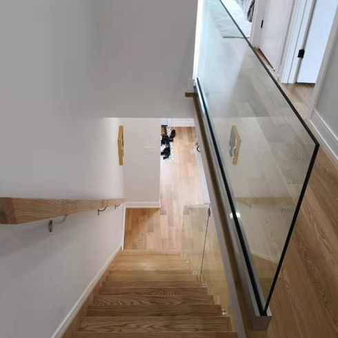 Grande Tile and Reno Plus hardwood flooring gallery image