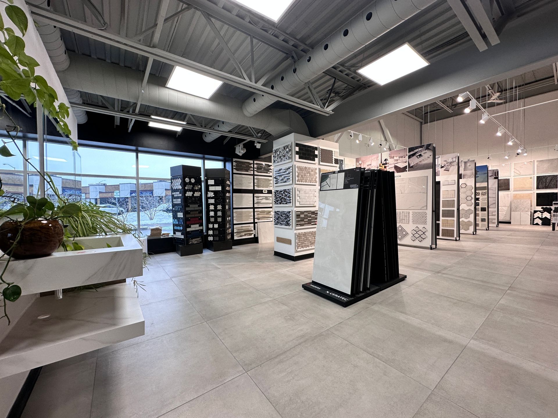 Grande Tile and Reno Plus Showroom Space