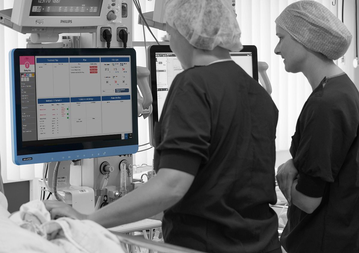 POC-6 medical panel PC in nursing care