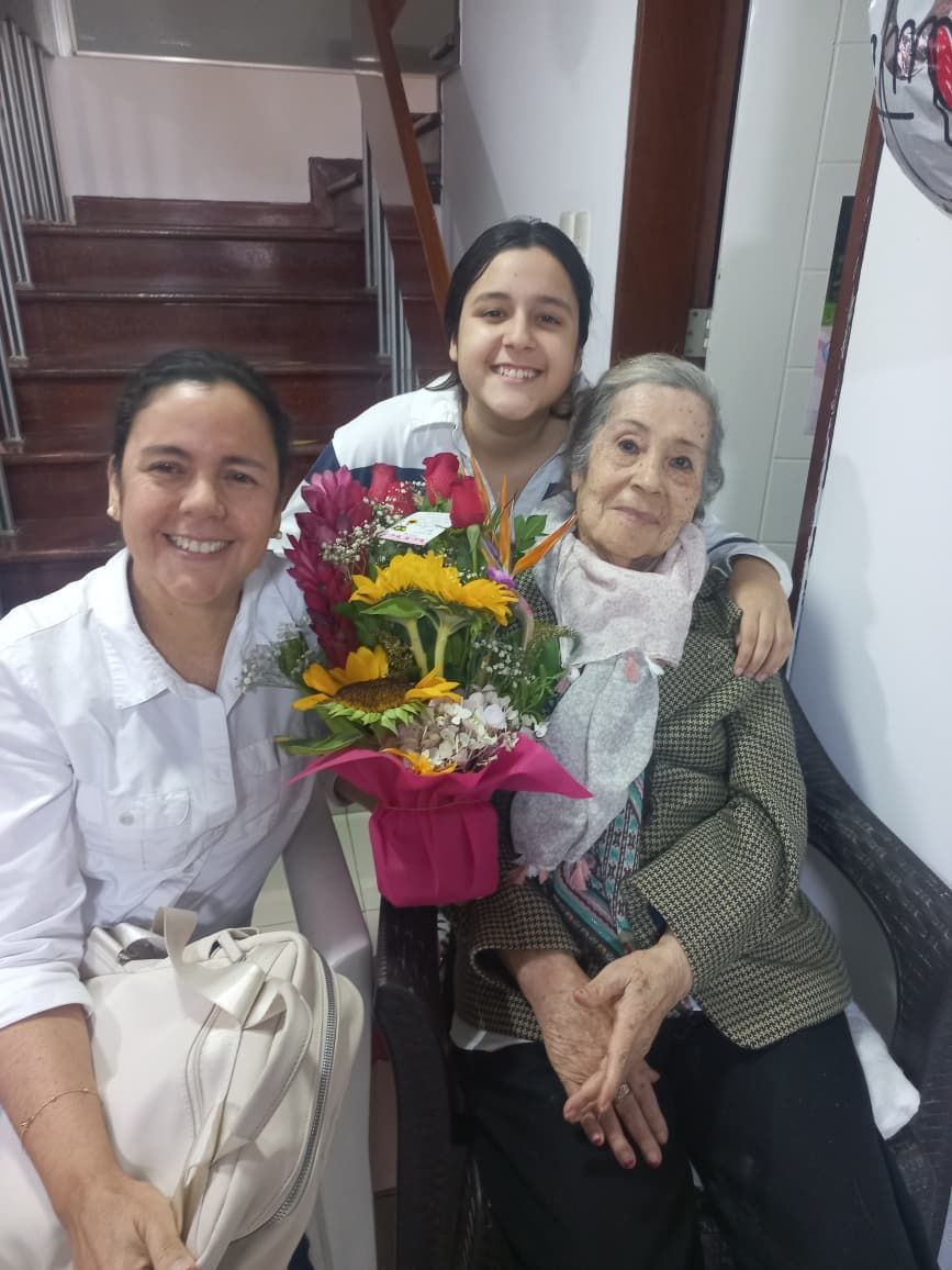 Atención integral al adulto mayor