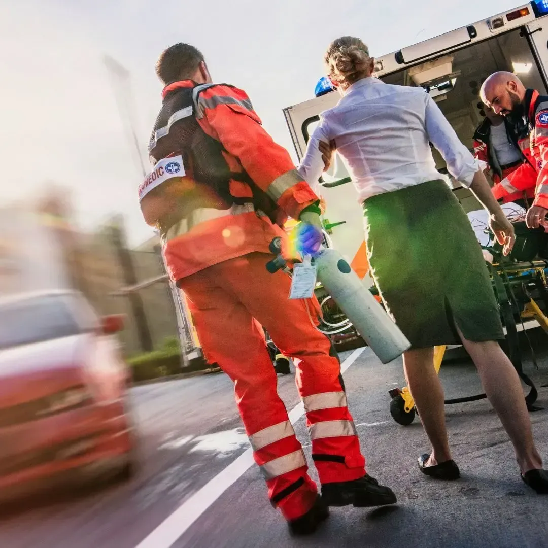 Image showing injured drivers and passengers after a vehicle accident.