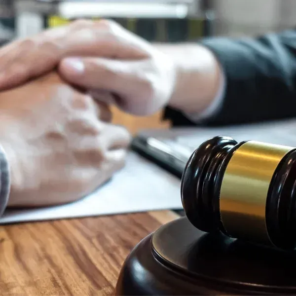 An image representing skilled negotiation for construction truck accident cases.
