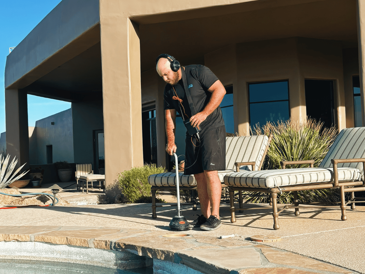 locating underground plumbing leaks phoenix